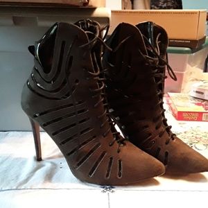 Lace up heeled boots